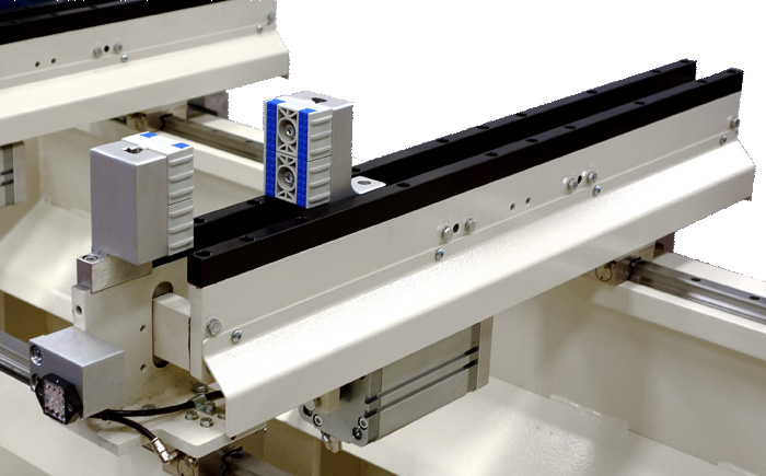 Mecal clamp positioning